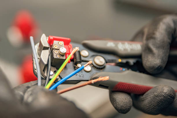 Best Commercial Electrician Services  in Kings Point, NY